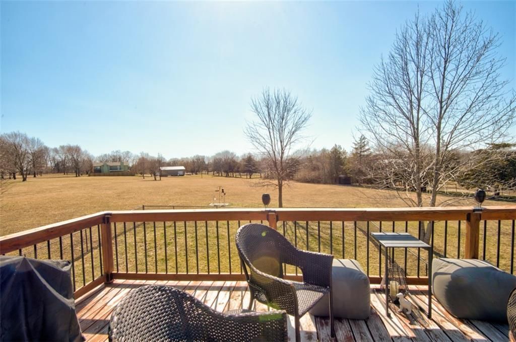 21400 OAKLEAF Drive — photo 35