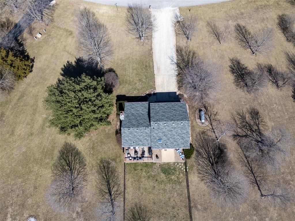 21400 OAKLEAF Drive — photo 45