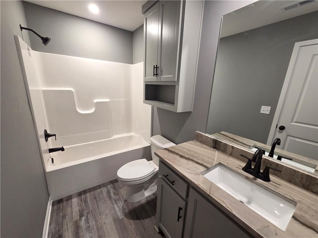 542 N Lexington Street — photo 10