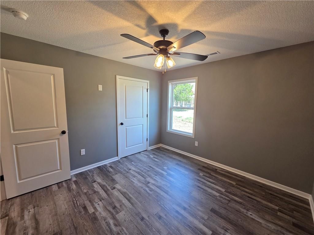 542 N Lexington Street — photo 18