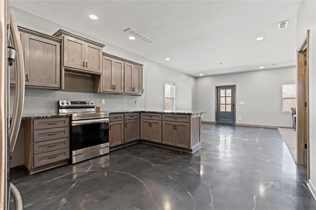 18323 Hollingsworth Road — photo 42