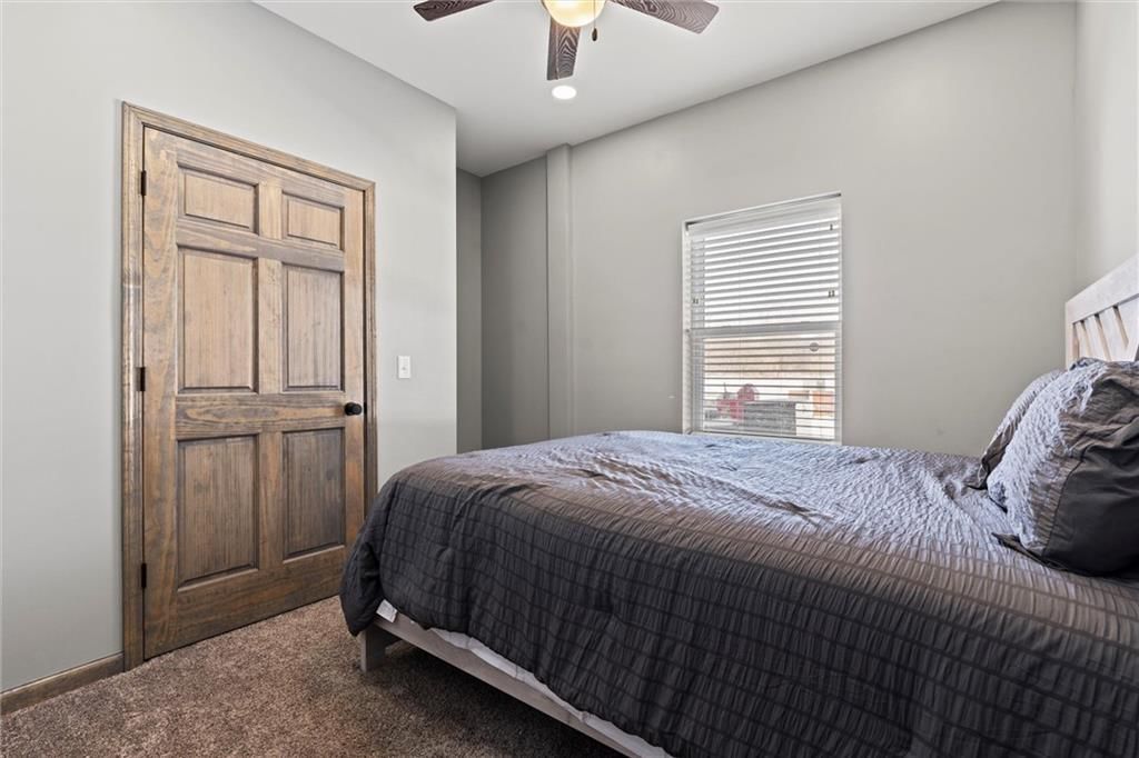 18323 Hollingsworth Road — photo 47