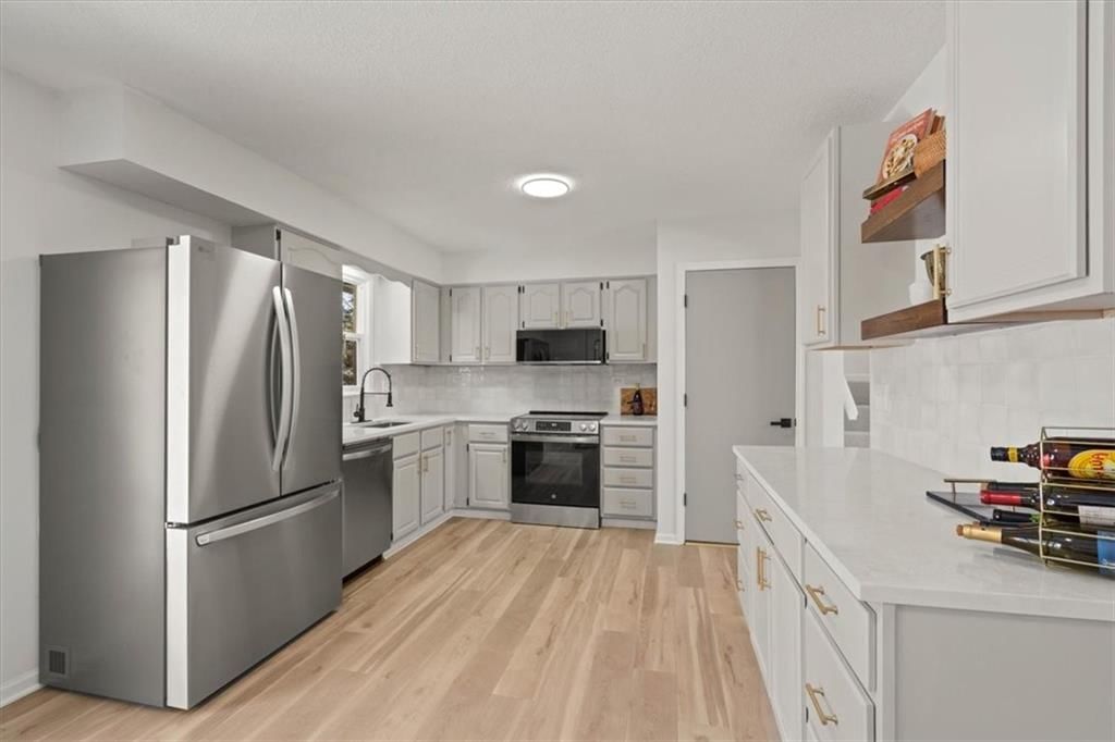 15025 S Alden Street — photo 9
