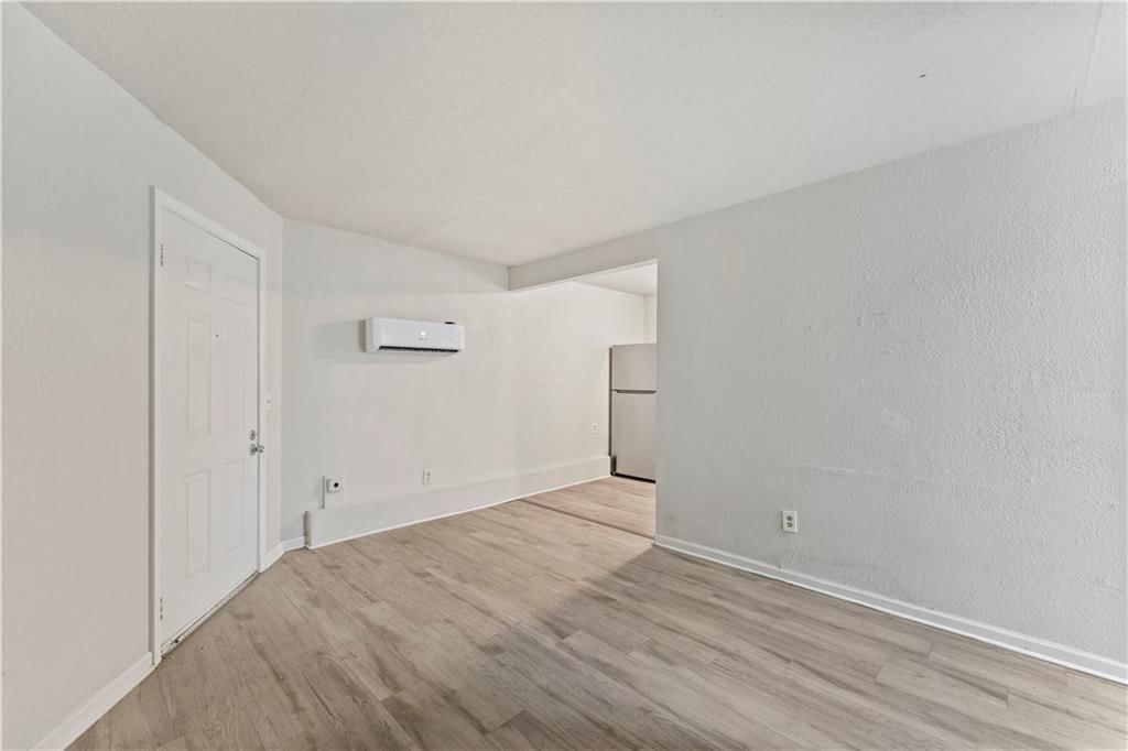 4520-4530 NW Brencrest Drive — photo 5