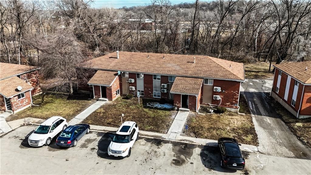 4520-4530 NW Brencrest Drive — photo 17