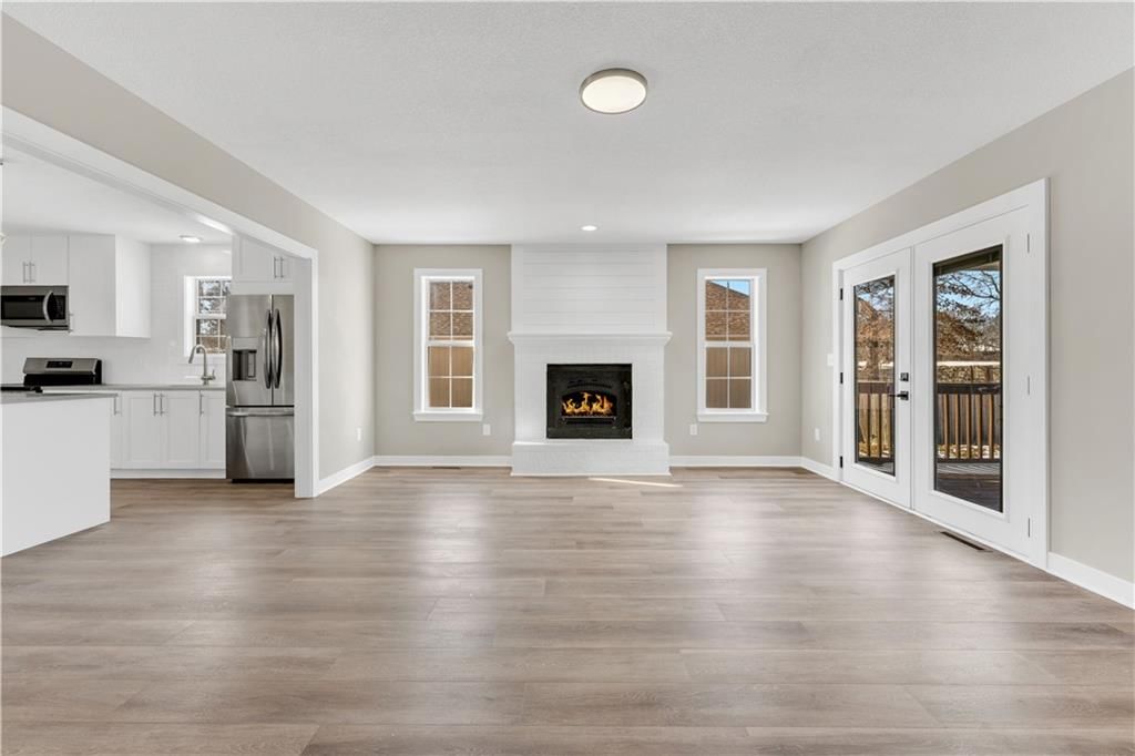 1597 Essex Drive — photo 31