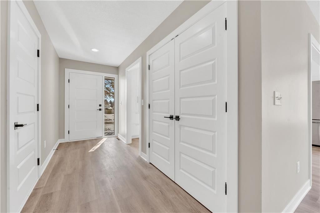 1597 Essex Drive — photo 35