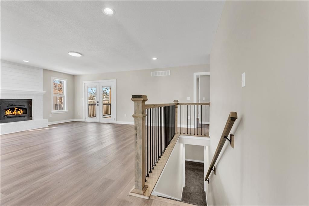 1597 Essex Drive — photo 37