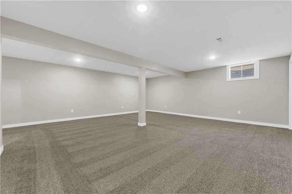 1597 Essex Drive — photo 59