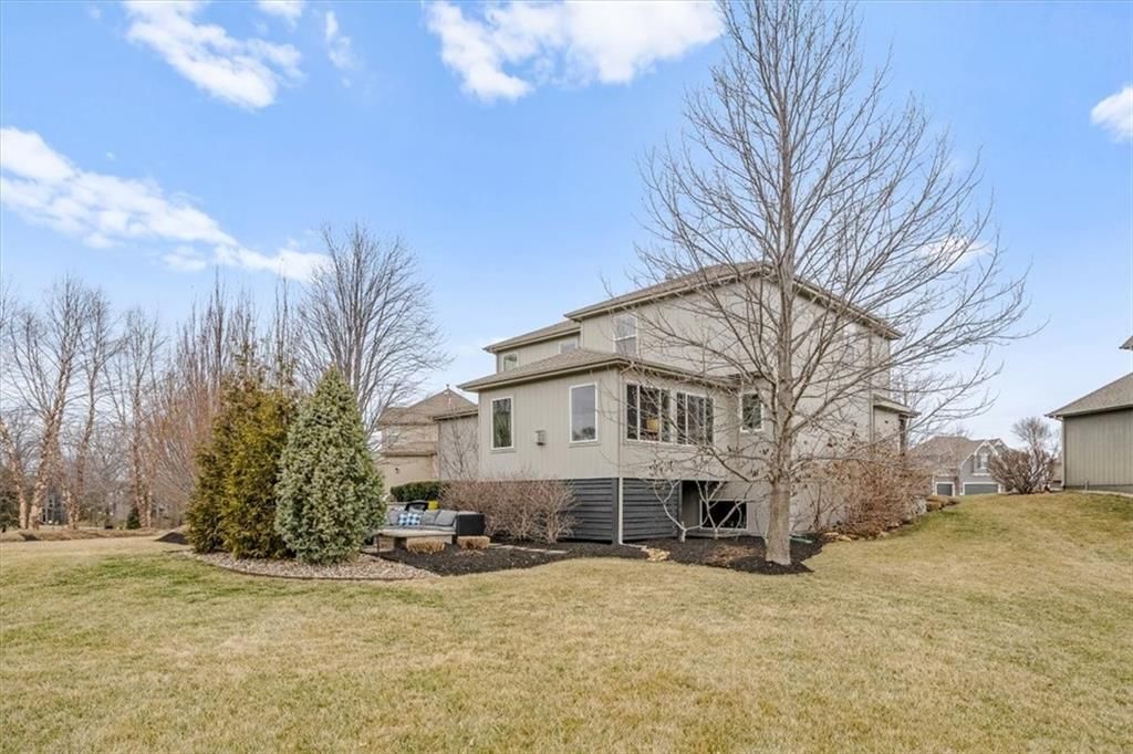12479 S Dunraven Street — photo 41