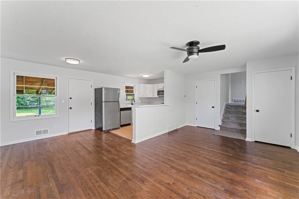 4905 E 40th Place — photo 7