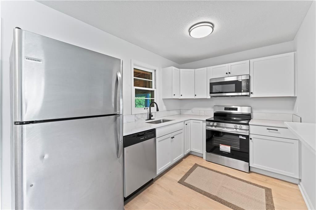 4905 E 40th Place — photo 9