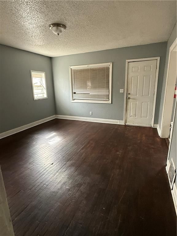 3017 Poplar Avenue — photo 9
