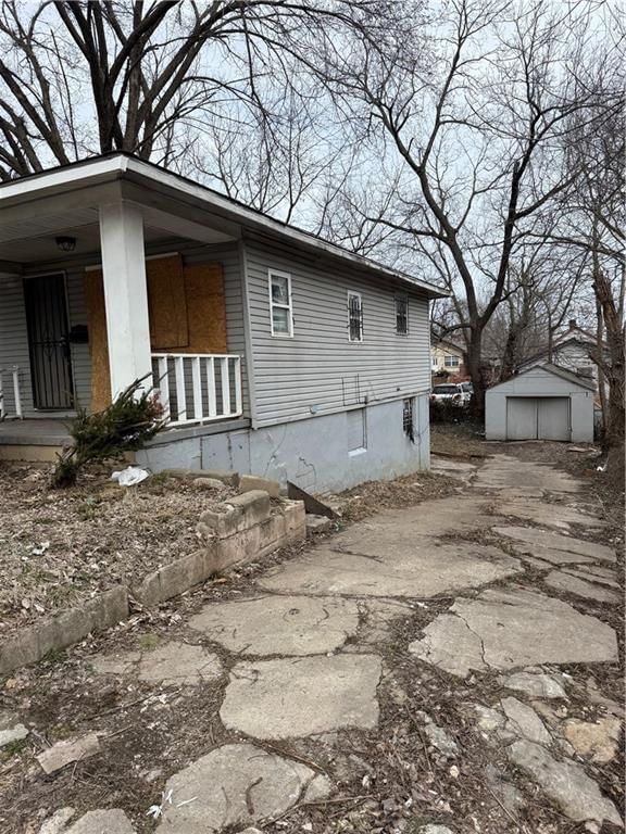 3017 Poplar Avenue — photo 16