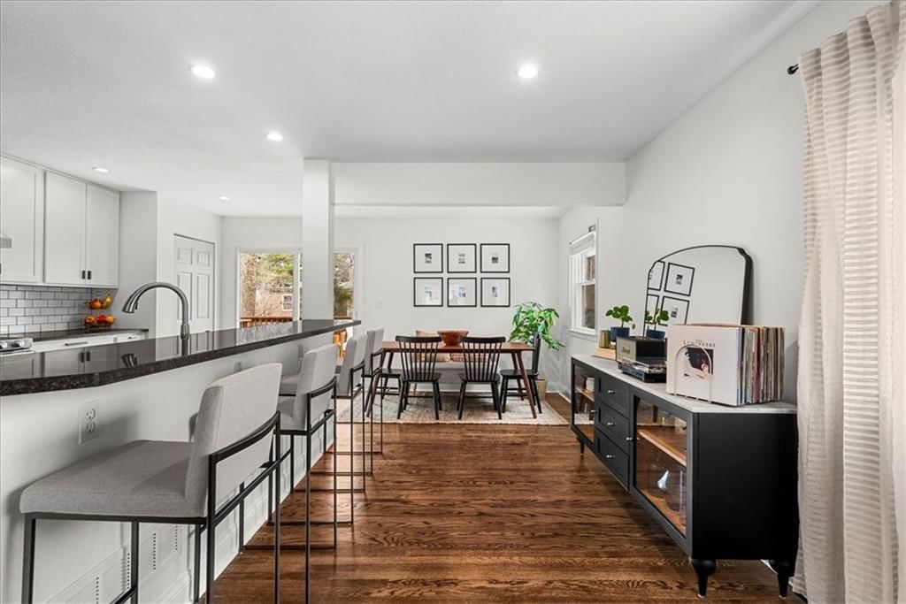 5243 Fontana Street — photo 10
