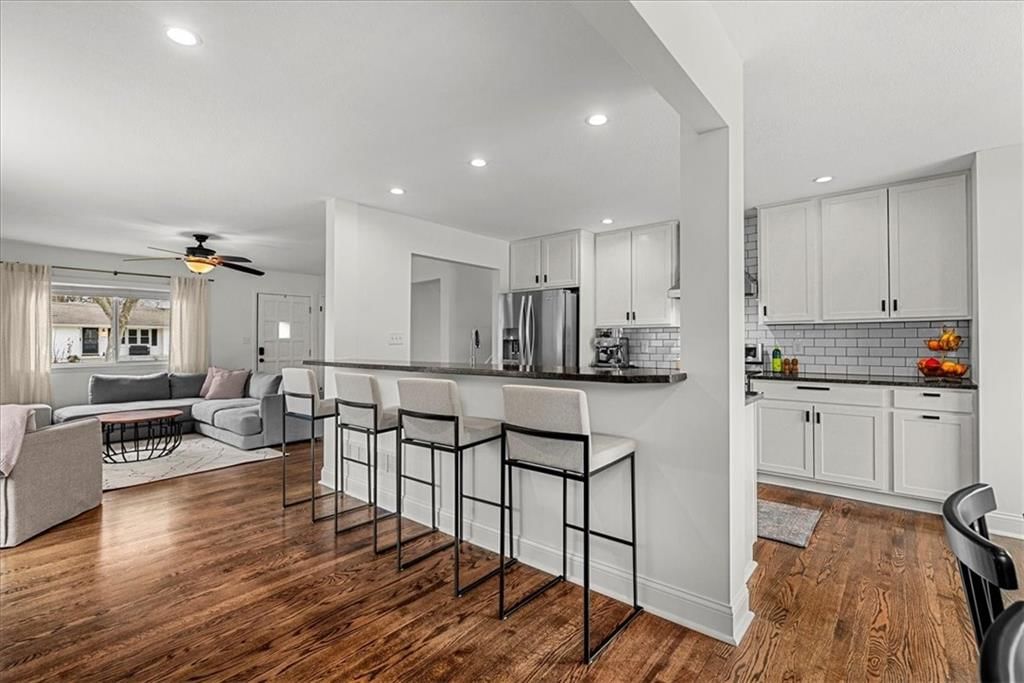 5243 Fontana Street — photo 11