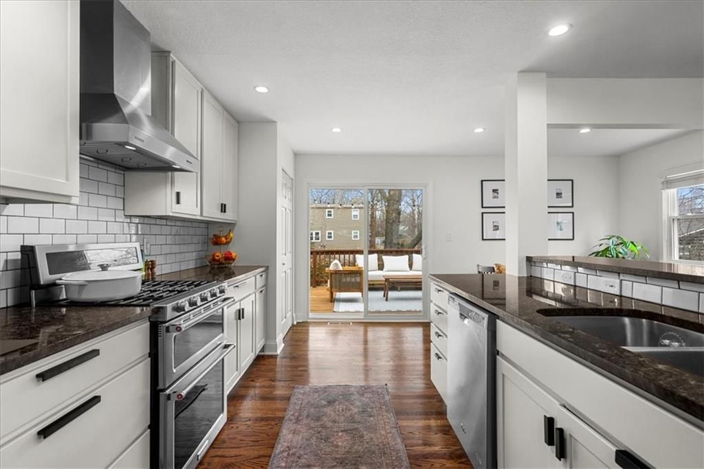 5243 Fontana Street — photo 14
