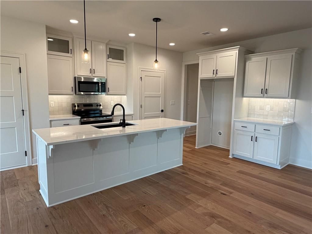 15750 Whitney Court — photo 2