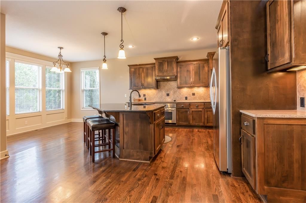10865 S Theden Street — photo 10