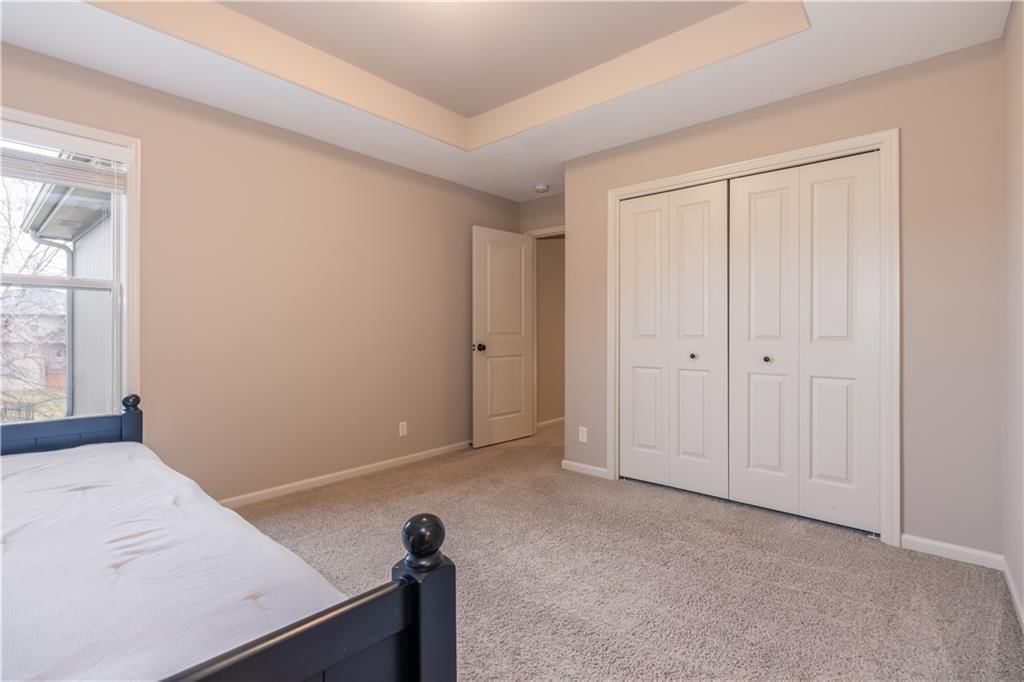 10865 S Theden Street — photo 28