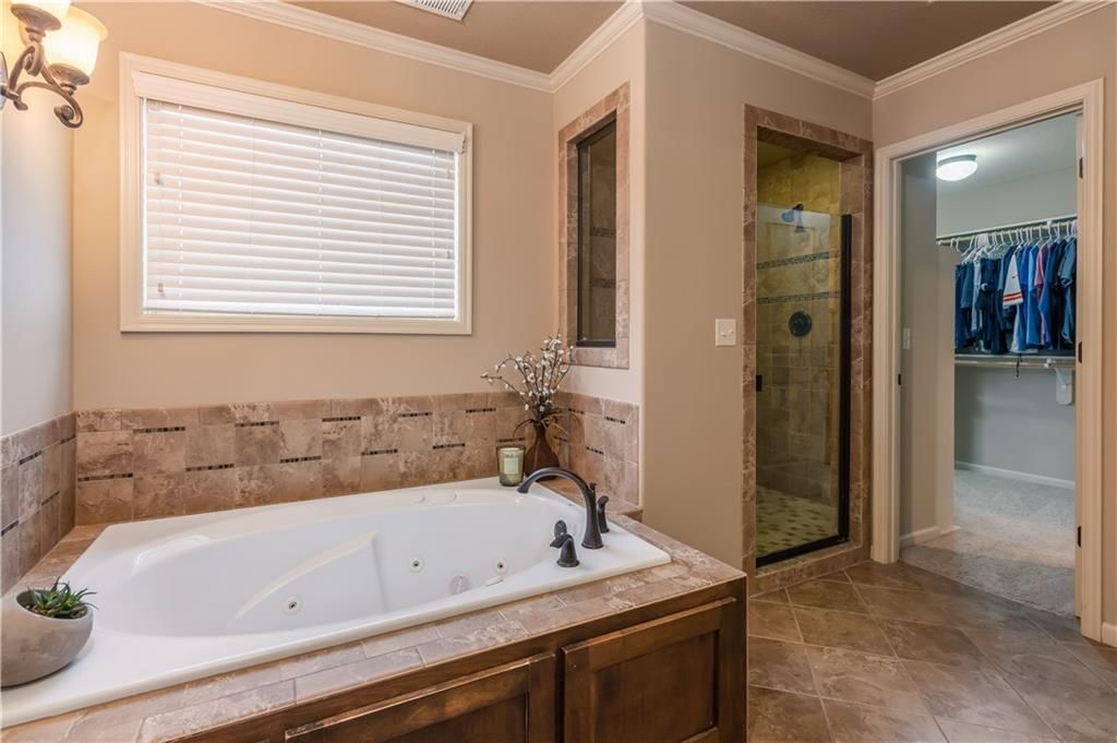 10865 S Theden Street — photo 38