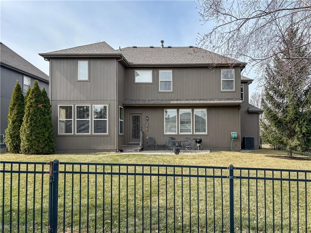 10865 S Theden Street — photo 42