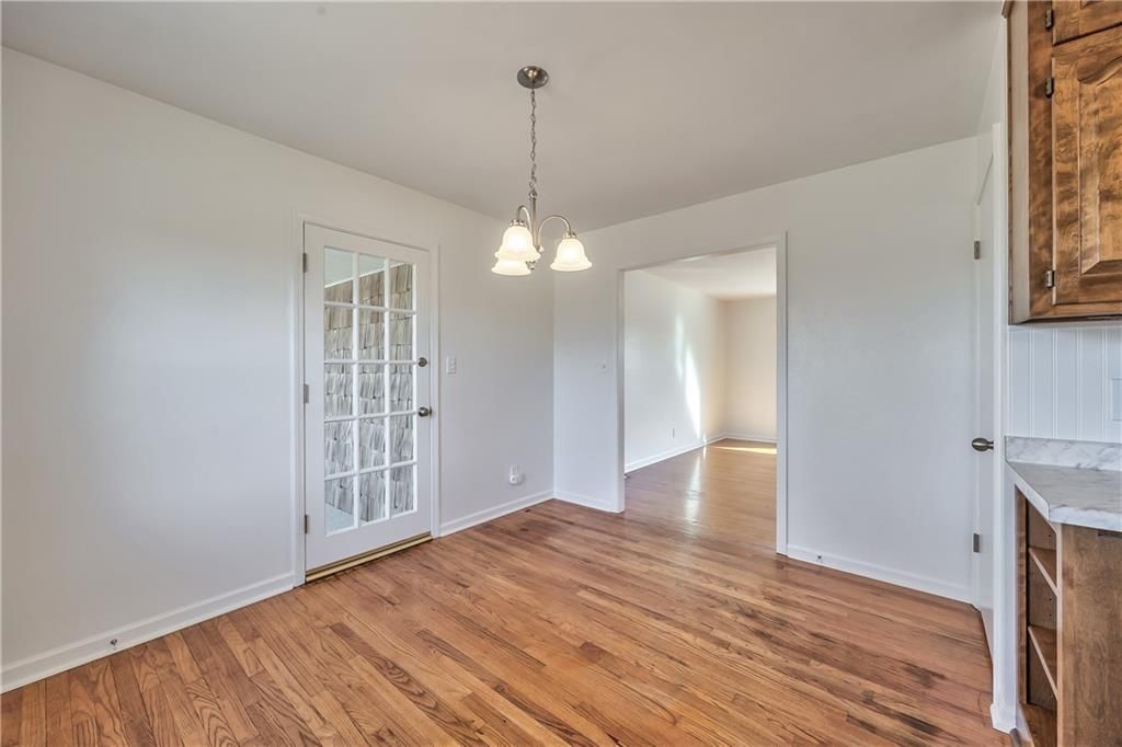 9010 Western Hills Drive — photo 18
