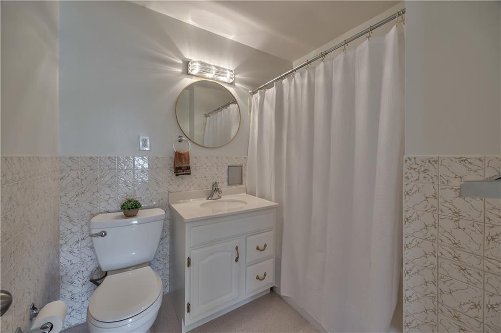 9010 Western Hills Drive — photo 24