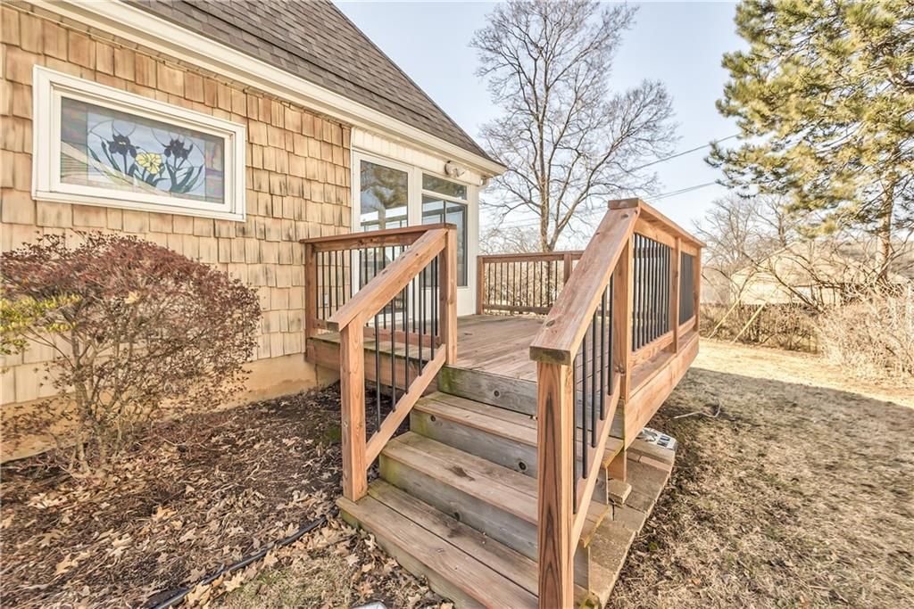 9010 Western Hills Drive — photo 37