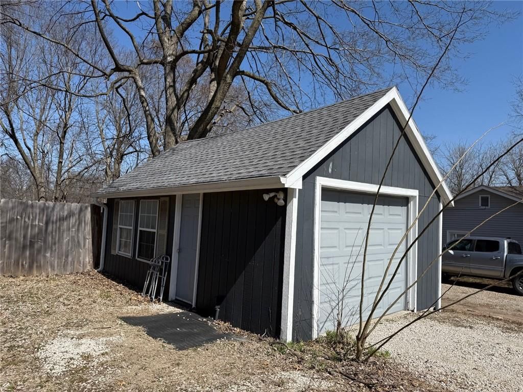 6190 Goeble Street — photo 6