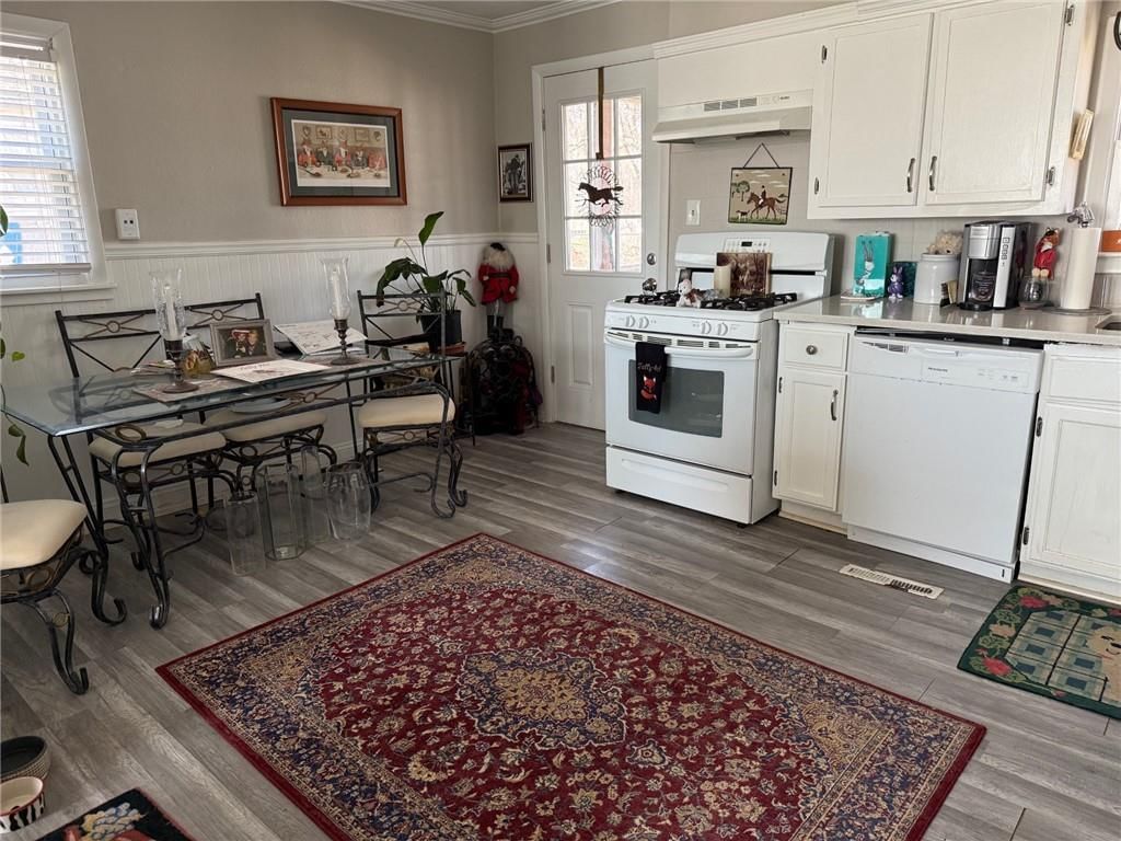 6190 Goeble Street — photo 12