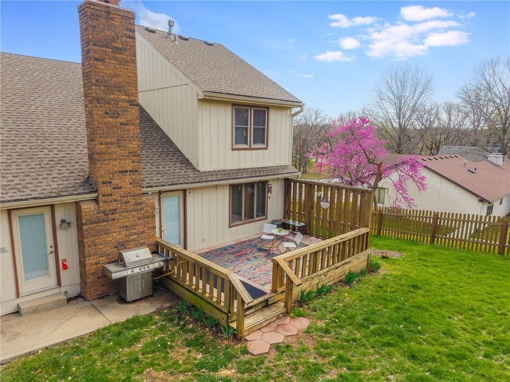 8210 NW Eastside Drive — photo 44