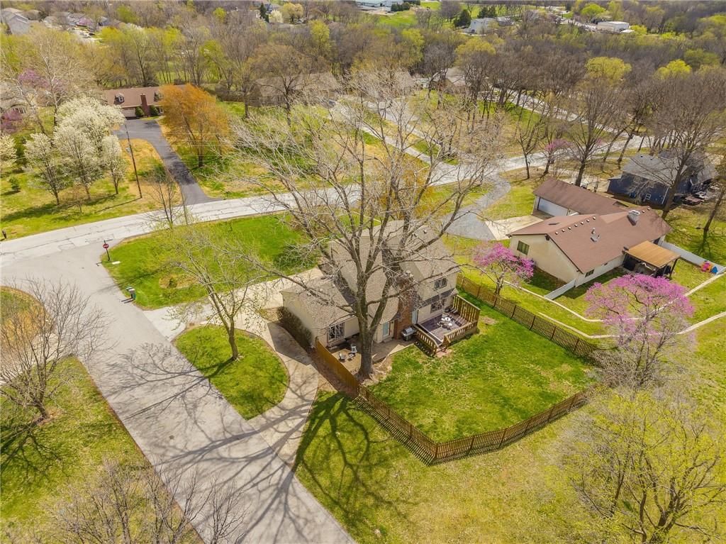 8210 NW Eastside Drive — photo 46