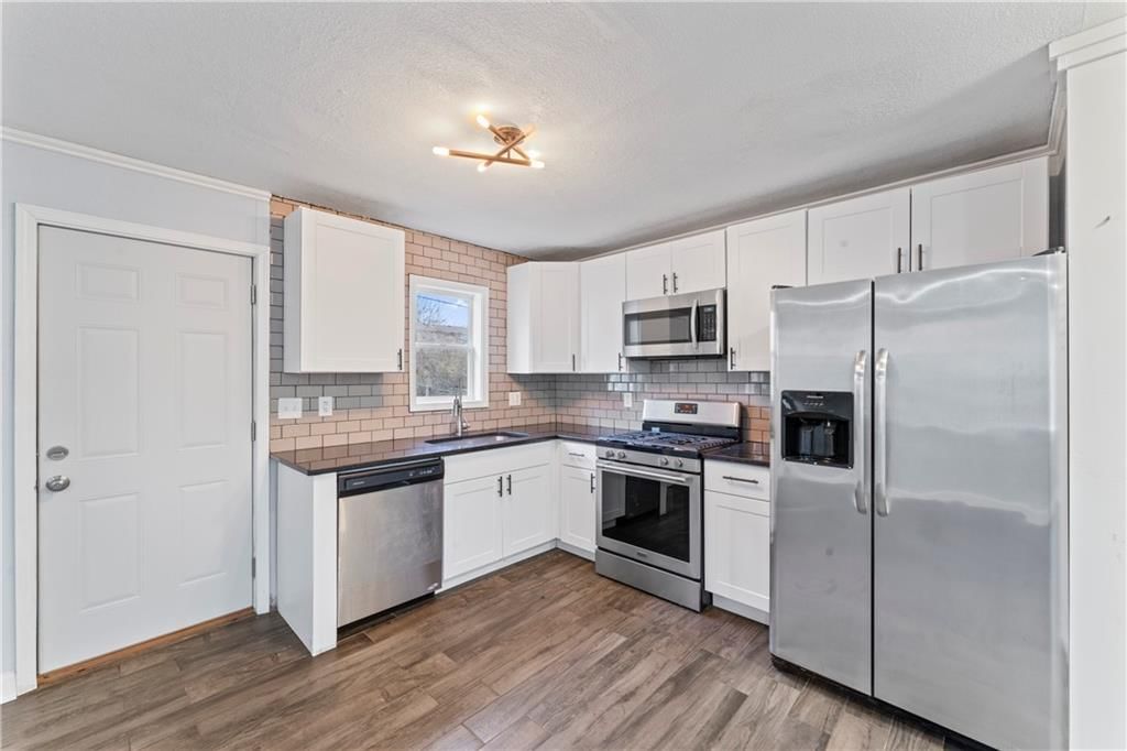 2637 S 49th Street — photo 11