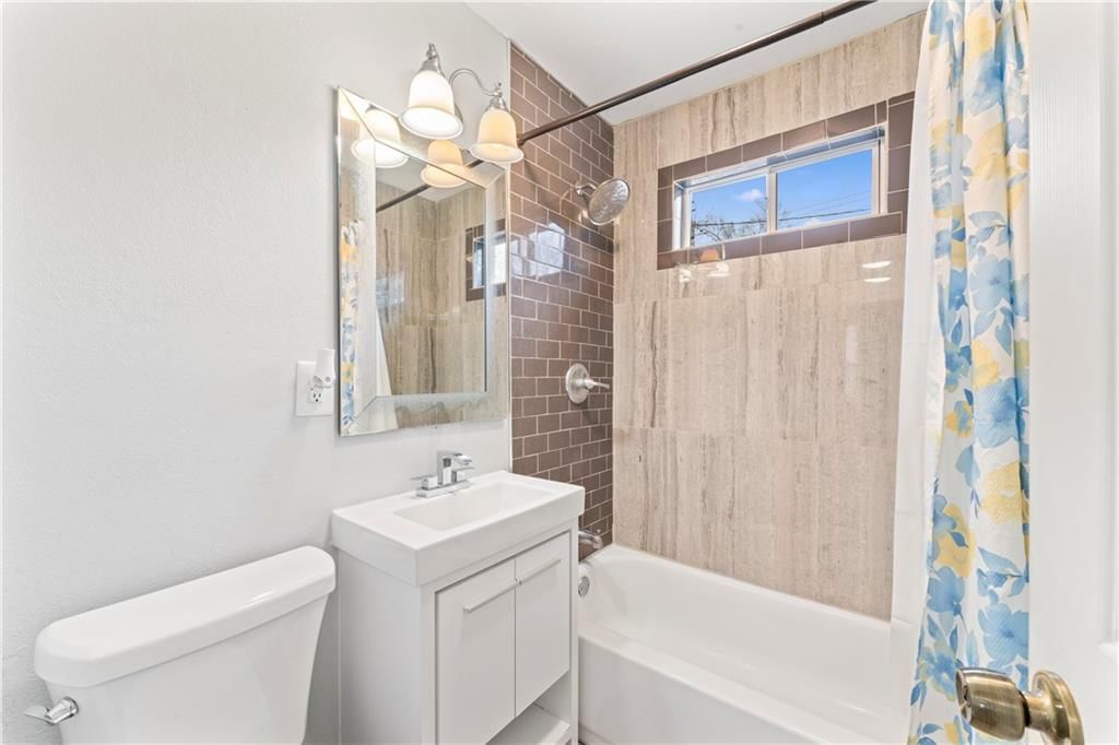 2637 S 49th Street — photo 15