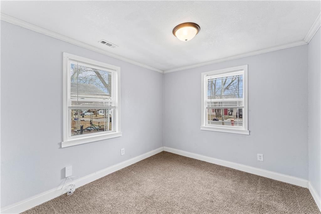 2637 S 49th Street — photo 18