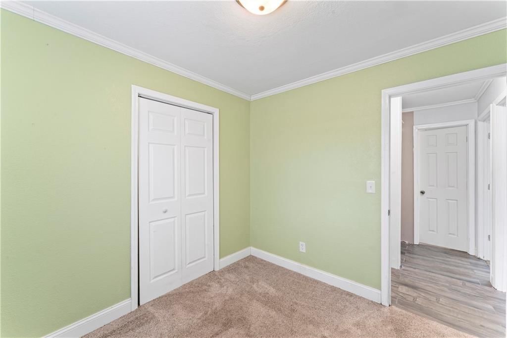 2637 S 49th Street — photo 20