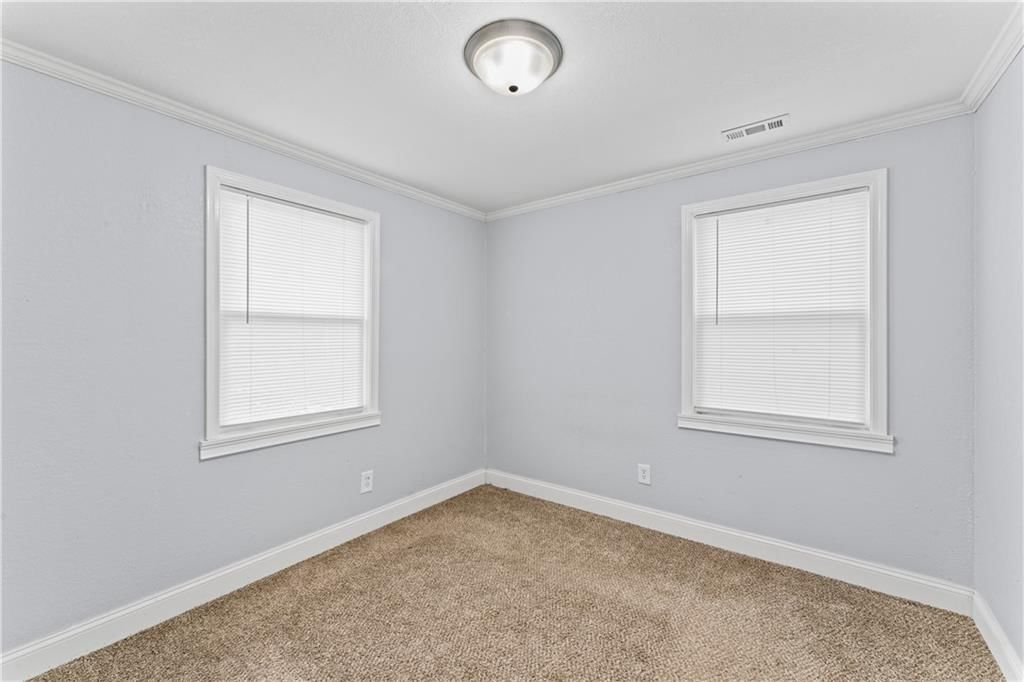 2637 S 49th Street — photo 23