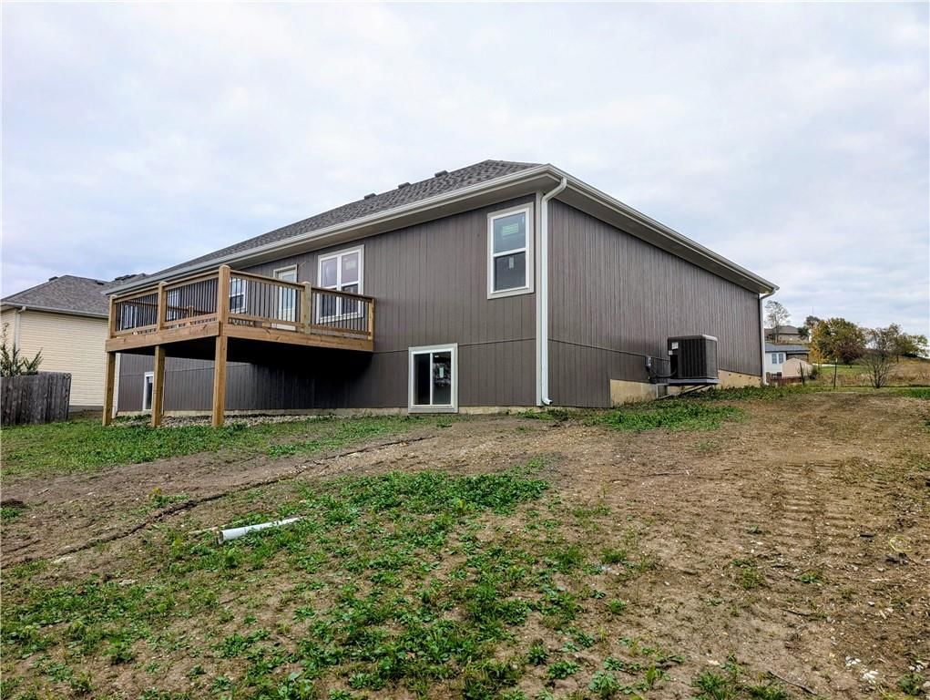 1107 Charles Street — photo 36
