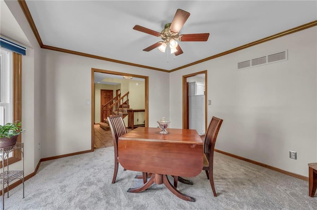 402 NE Adams Drive — photo 16