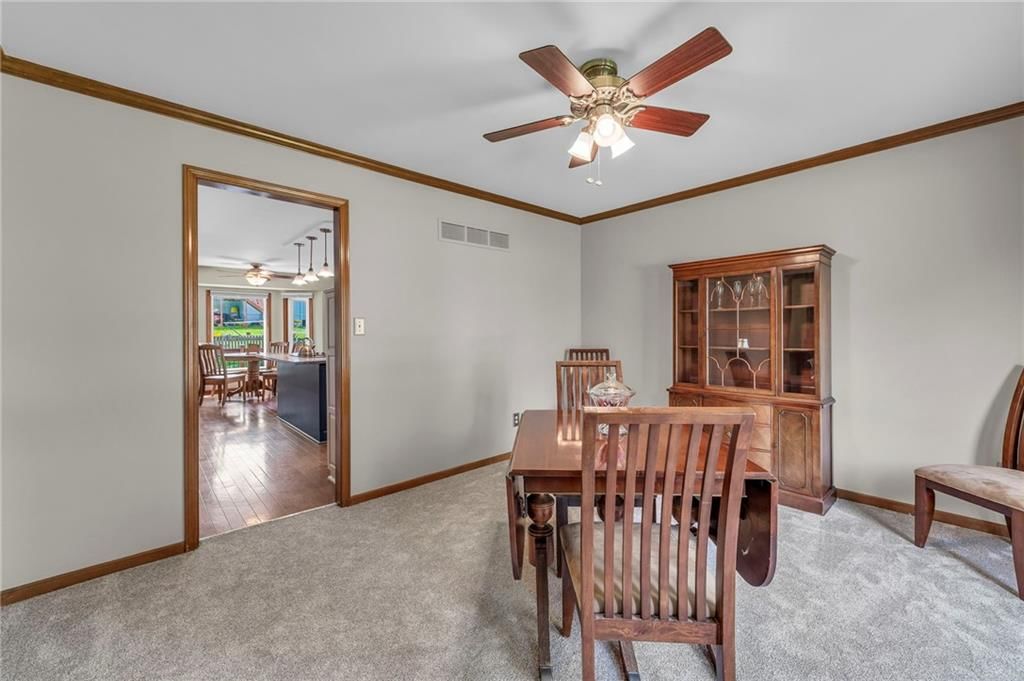 402 NE Adams Drive — photo 17