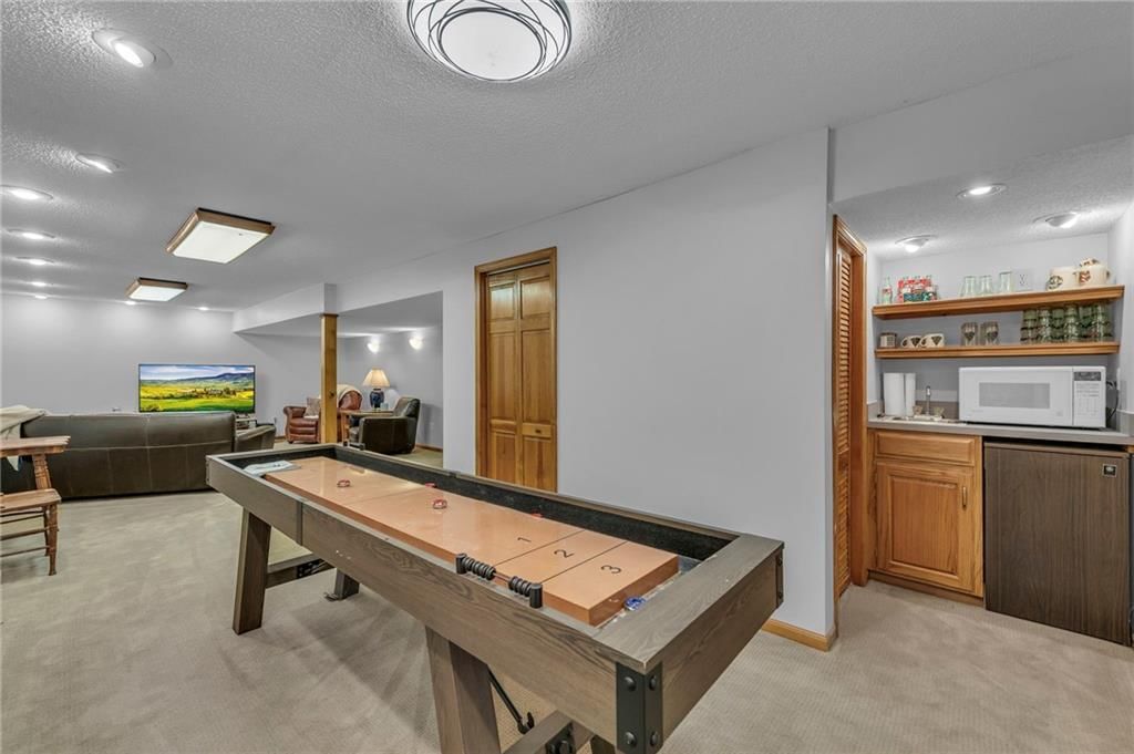 402 NE Adams Drive — photo 49