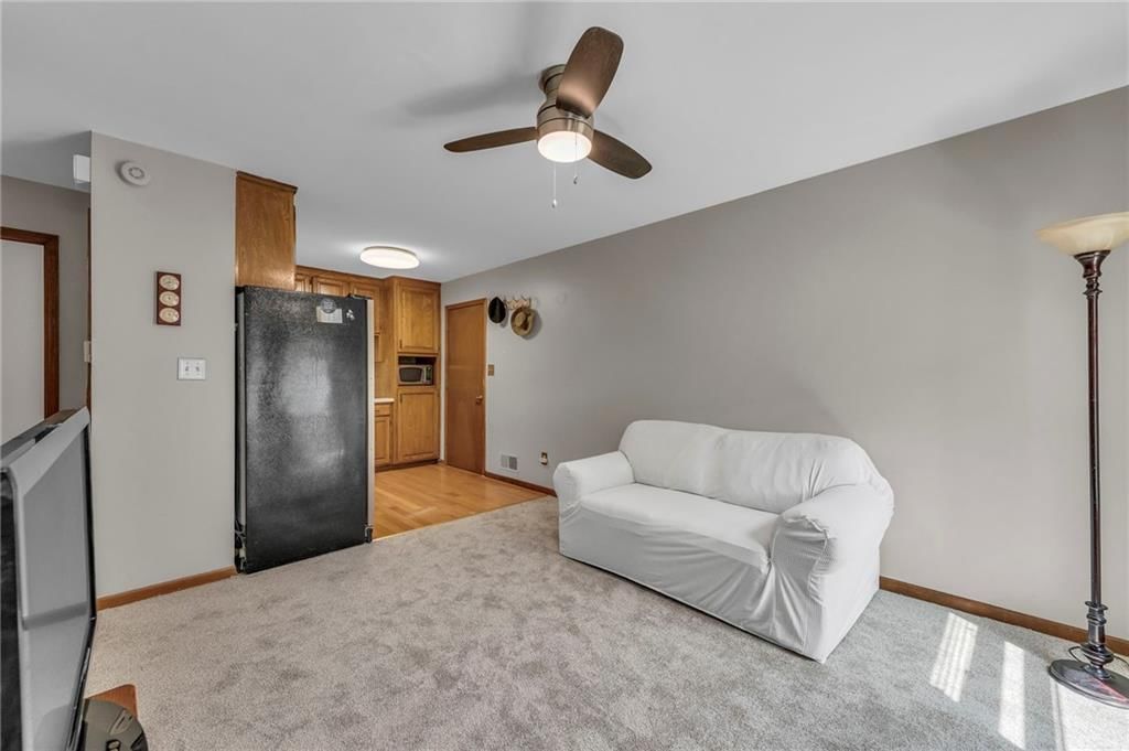 402 NE Adams Drive — photo 52