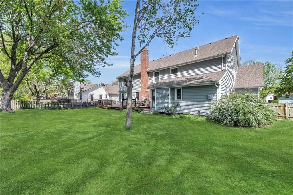 402 NE Adams Drive — photo 66