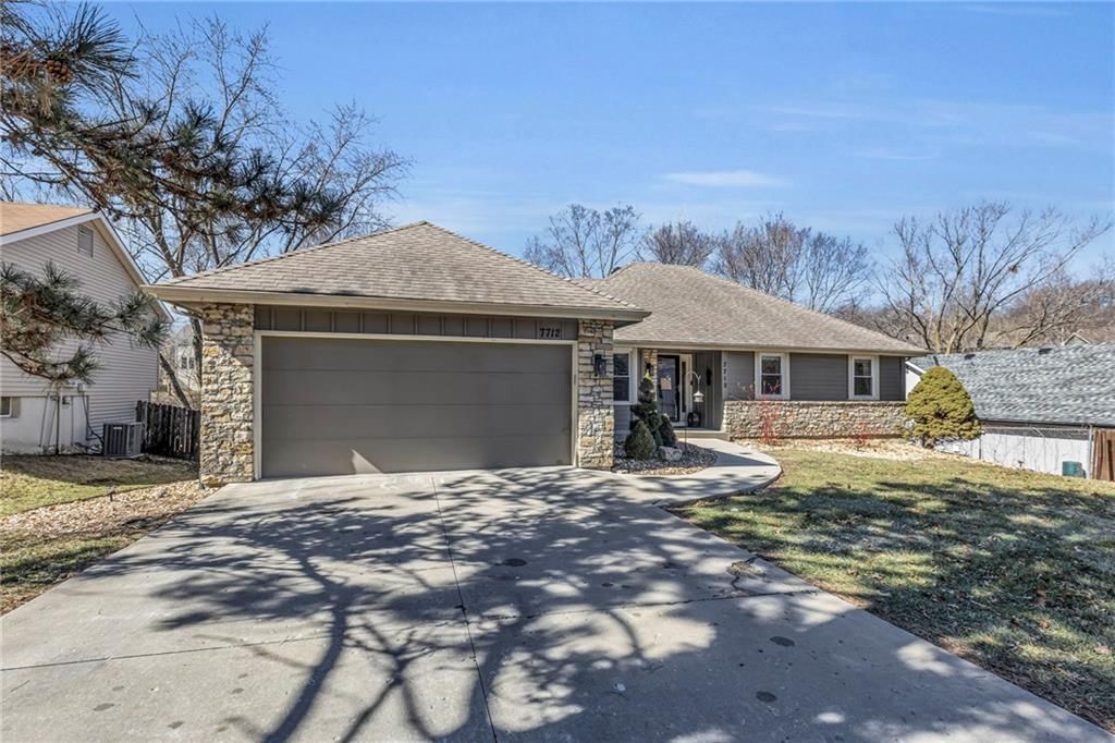 7712 Darnell Street — photo 45