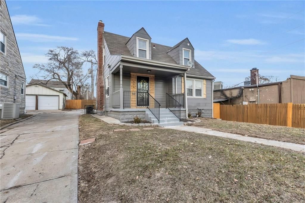936 E Gregory Boulevard — photo 5
