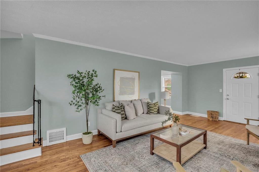 936 E Gregory Boulevard — photo 8