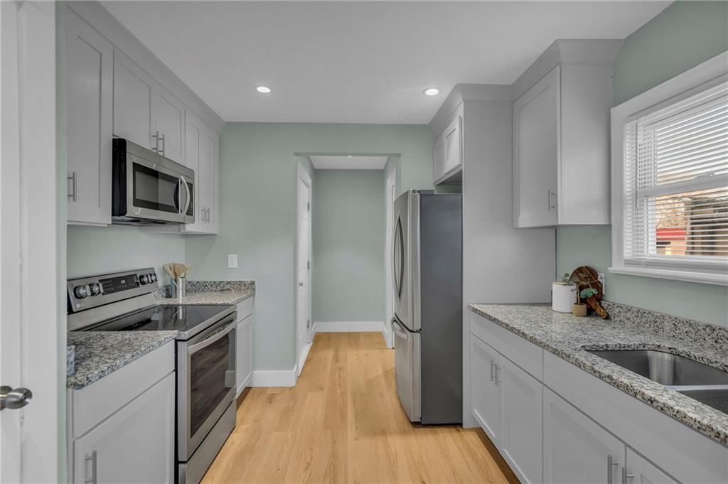 936 E Gregory Boulevard — photo 15
