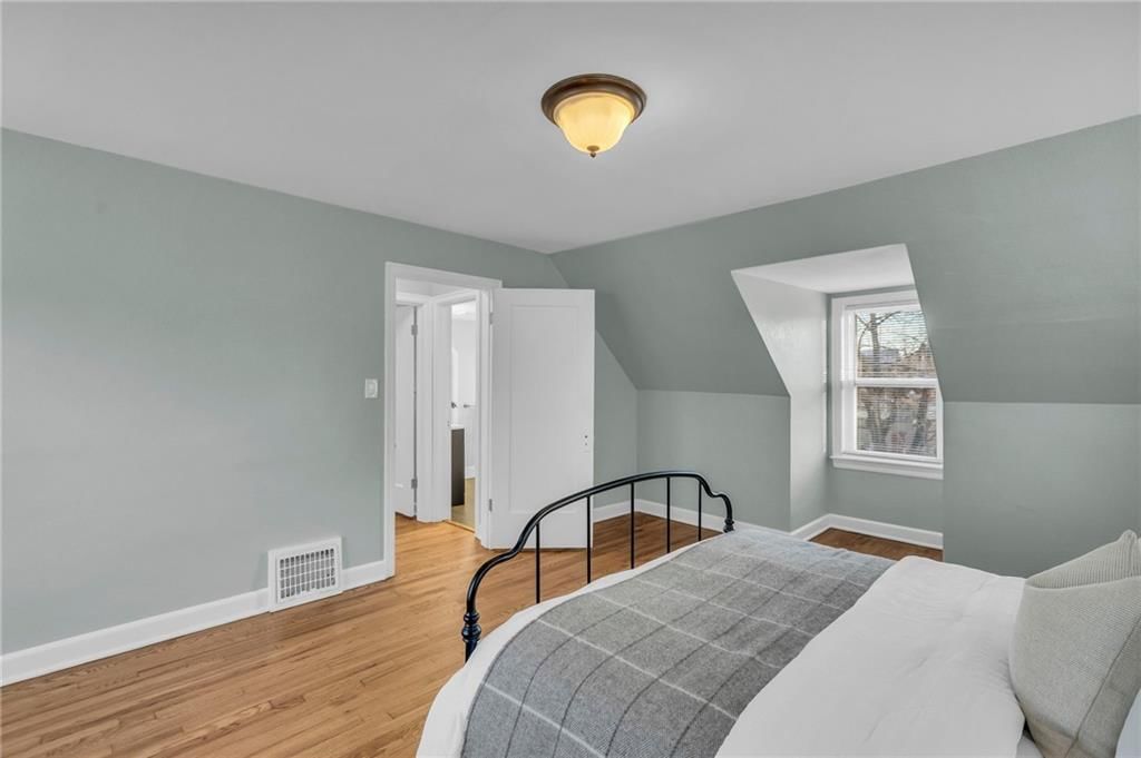 936 E Gregory Boulevard — photo 19