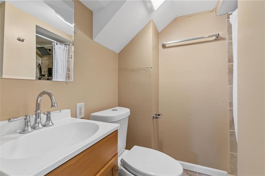 904 E Golf Hill Drive — photo 22